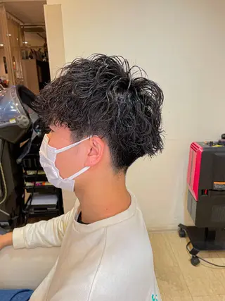 ミディアム パーマ メンズ メンズパーマ 赤司 泰樹のヘアスタイル