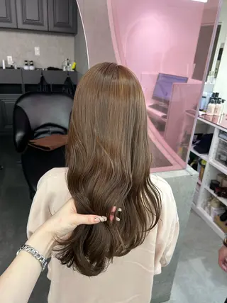 セミロング 透明感ヘアカラー chiharuのヘアスタイル