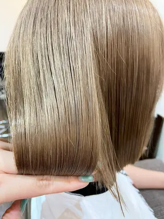 ミディアム Lamana所属・透明感カラー/ 加瀬たまものヘアスタイル