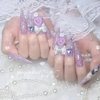 マツエク・マツパ HAPPINAS🎀  れん🖤痛ネイルのネイルデザイン