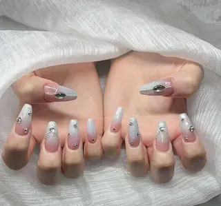 ネイル Lee Nailsのネイルデザイン