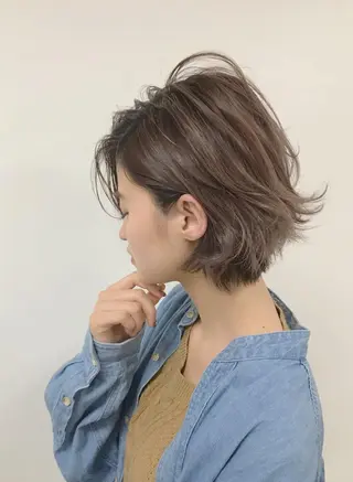 ミディアム カラー パーマ 磧本 祐里恵のヘアスタイル