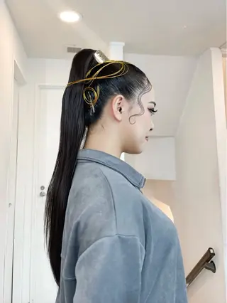 ミディアム ヘアアレンジ 🦠デザインカラー/ 魚瀬あおい🦠のヘアスタイル