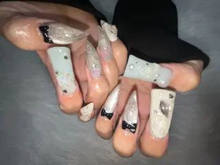 ネイル kana/モード ・グランジ໒꒱のネイルデザイン