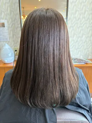 ロング カラー 亀山 来未のヘアスタイル