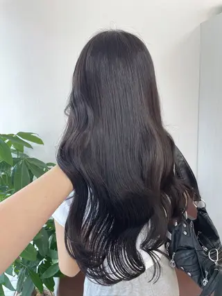 ロング カラー luna ayane ／透明感カラーのヘアスタイル