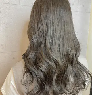 カラー 石渡このみ 🍊レイヤーカットのヘアスタイル