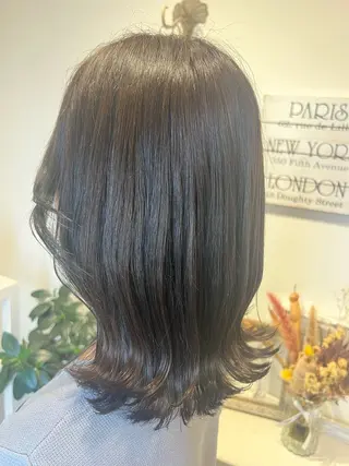 ミディアム 井上 美春のヘアスタイル