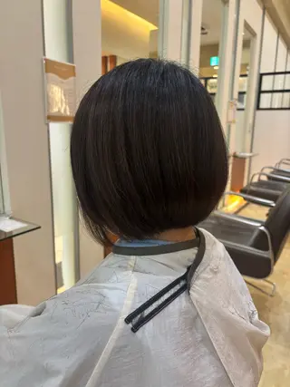 ショート 尾崎 優花のヘアスタイル