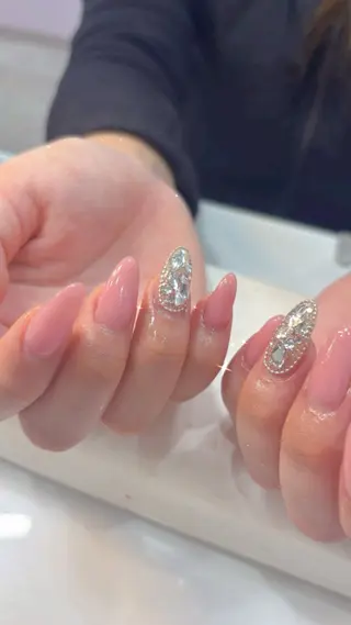 ネイル wooone所属・鶴橋wooone nail.rieのネイルデザイン