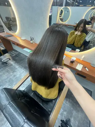 ロング 佐藤 菜穂のヘアスタイル