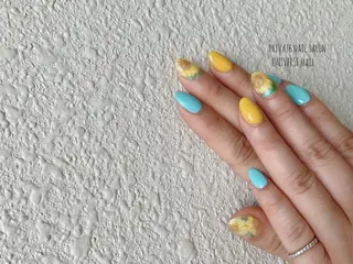 ネイル UNIVERSEnail所属・ネイリスト YUKIのネイルデザイン