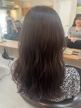 ロング カラー エンドウ ミノリ🤎 /半個室/レイヤーのヘアスタイル