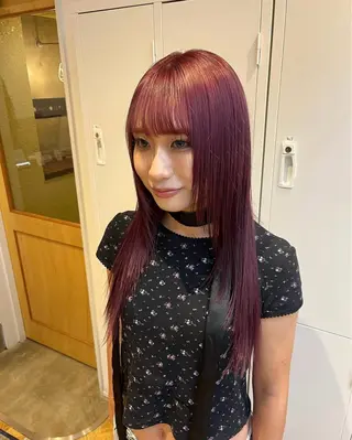 カラー 凜 (りん)のヘアスタイル