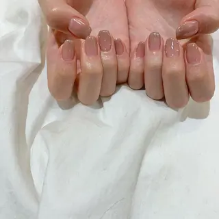 ネイル 藤原 胡桃のネイルデザイン