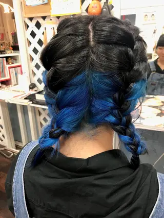 セミロング カラー 岩谷/ブリーチ 🪽透明感カラーのヘアスタイル