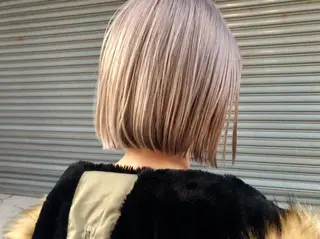 ミディアム 小関 仁晴のヘアスタイル