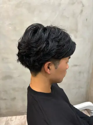 パーマ メンズ メンズ/ヘアセット/ 顔周りレイヤー/💶のヘアスタイル