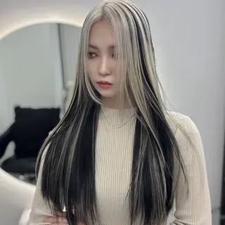 ロング カラー Ren. 🦋デザインカラーのヘアスタイル