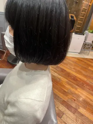 ミディアム パーマ 梅本 佳容子のヘアスタイル
