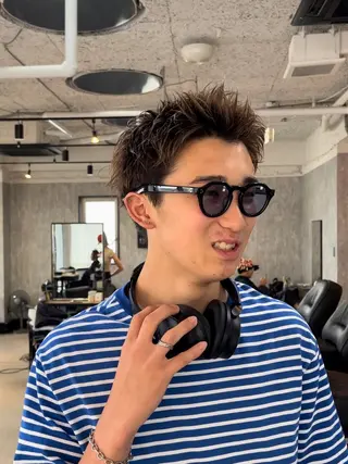 ショート TIDEHAIR JUNYAのヘアスタイル