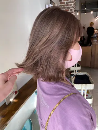 ミディアム レイヤーカット🫧 ／髪質改善✨TOWAのヘアスタイル