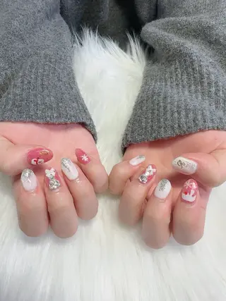 ネイル ★RISA★ 伊勢崎 【KARAT】のネイルデザイン