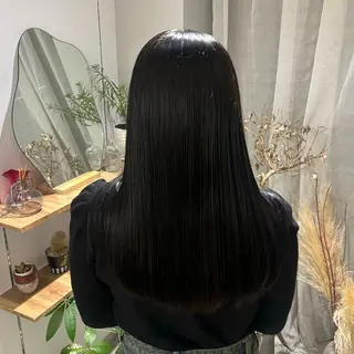 カラー cipre 桃和のヘアスタイル