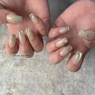ネイル AERA nail shino🐱⸝꙳のネイルデザイン