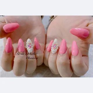 ネイル アトリエ ラヴィエベルのネイルデザイン