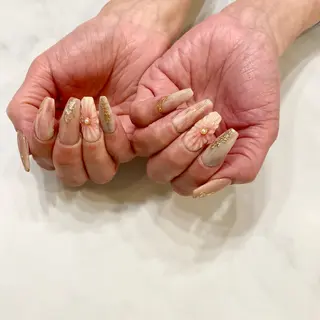 ネイル 山﨑 葉月のネイルデザイン