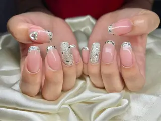 ネイル マツエク・マツパ アイブロウ Nail&eye Belire 新宿のネイルデザイン