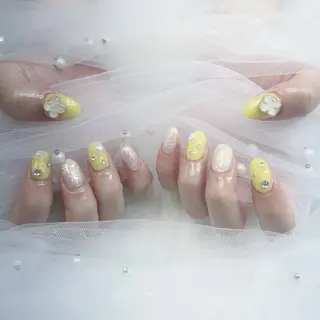 ネイル パーツ全部¥110 サロンミミのネイルデザイン