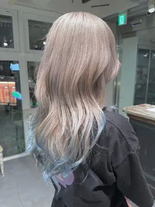 セミロング カラー RorriM natsuのヘアスタイル