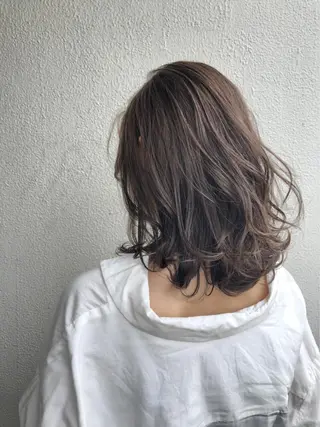 ミディアム カラー Nero✂︎ officialのヘアスタイル