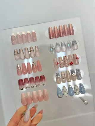 ネイル énu natsukiのネイルデザイン