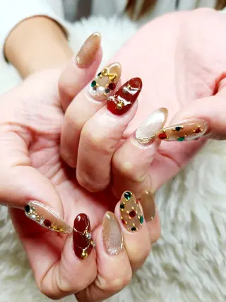 ネイル 八木 香澄のネイルデザイン