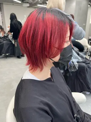 カラー 中村 彩夏のヘアスタイル