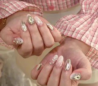ネイル Pure&Rich Nailのネイルデザイン