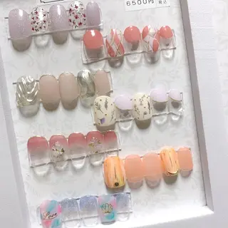 ミディアム .. momoko🕊のネイルデザイン