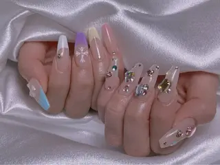 ネイル 長さ出し専門店 RIRIのネイルデザイン