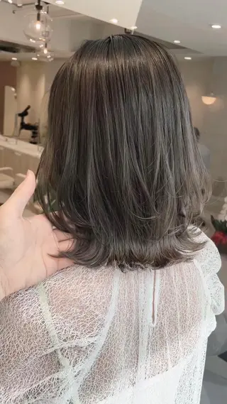 ミディアム ブリーチなし/透明感 カラー🕊️坂入上総のヘアスタイル