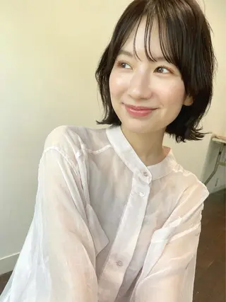 ミディアム 結べるレイヤーボブ くびれLady表参道のヘアスタイル