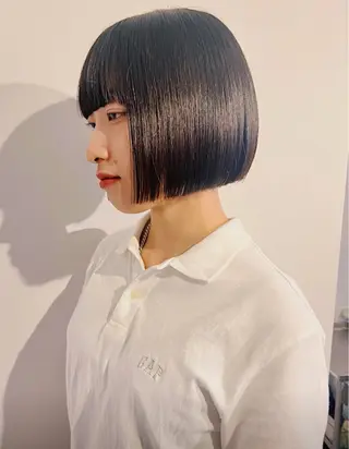 ミディアム ボブ/透明感カラー Fukaのヘアスタイル