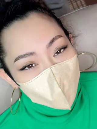 アイブロウ 吉田 麻衣の眉毛・アイブロウイメージ