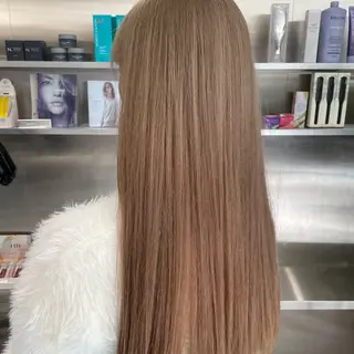 ロング カラー sawaka🪽レイ ヤー/酸性ストレートのヘアスタイル