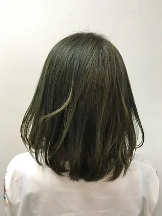 ミディアム 吉森 満俊のヘアスタイル