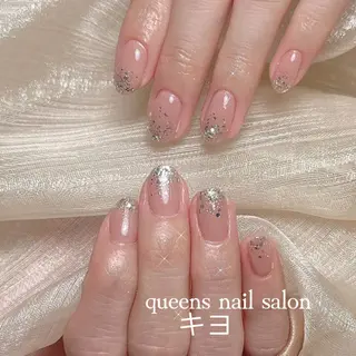ネイル queens nailsalonのネイルデザイン