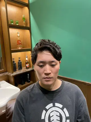 ミディアム パーマ メンズ カット指名No1漆原 聡のヘアスタイル