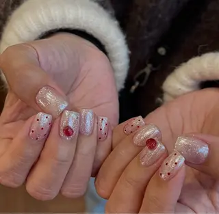 ネイル Lynn_ Nailのネイルデザイン